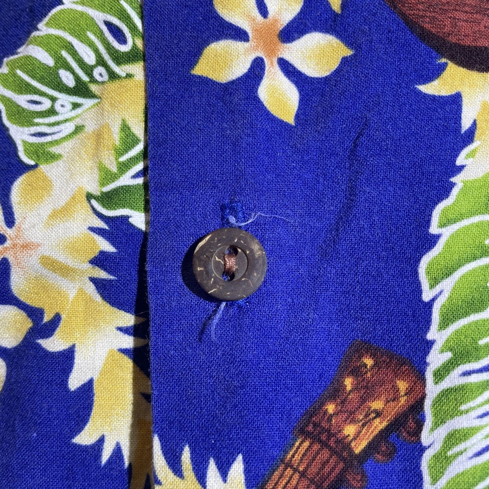 Vintage Hilo Hattie Hawaiian Shirt Men's Size‎ L Flowers Made In USA Camp Guitar - Picture 4 of 8